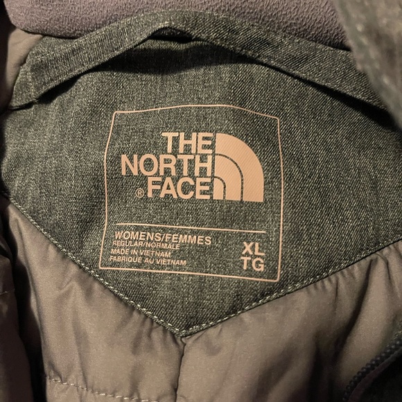 The North Face Jacket - Picture 2 of 6